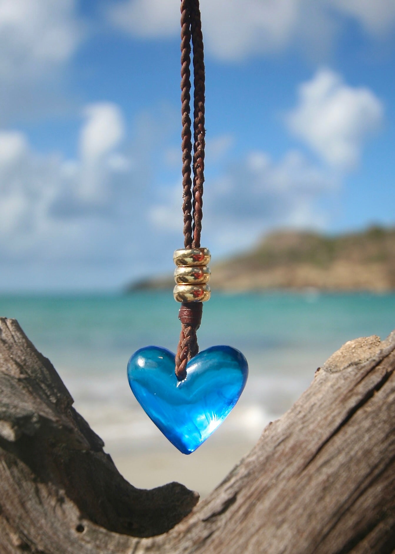Blue crystal heart sautoir necklace on braided leather, St Barth driftwood