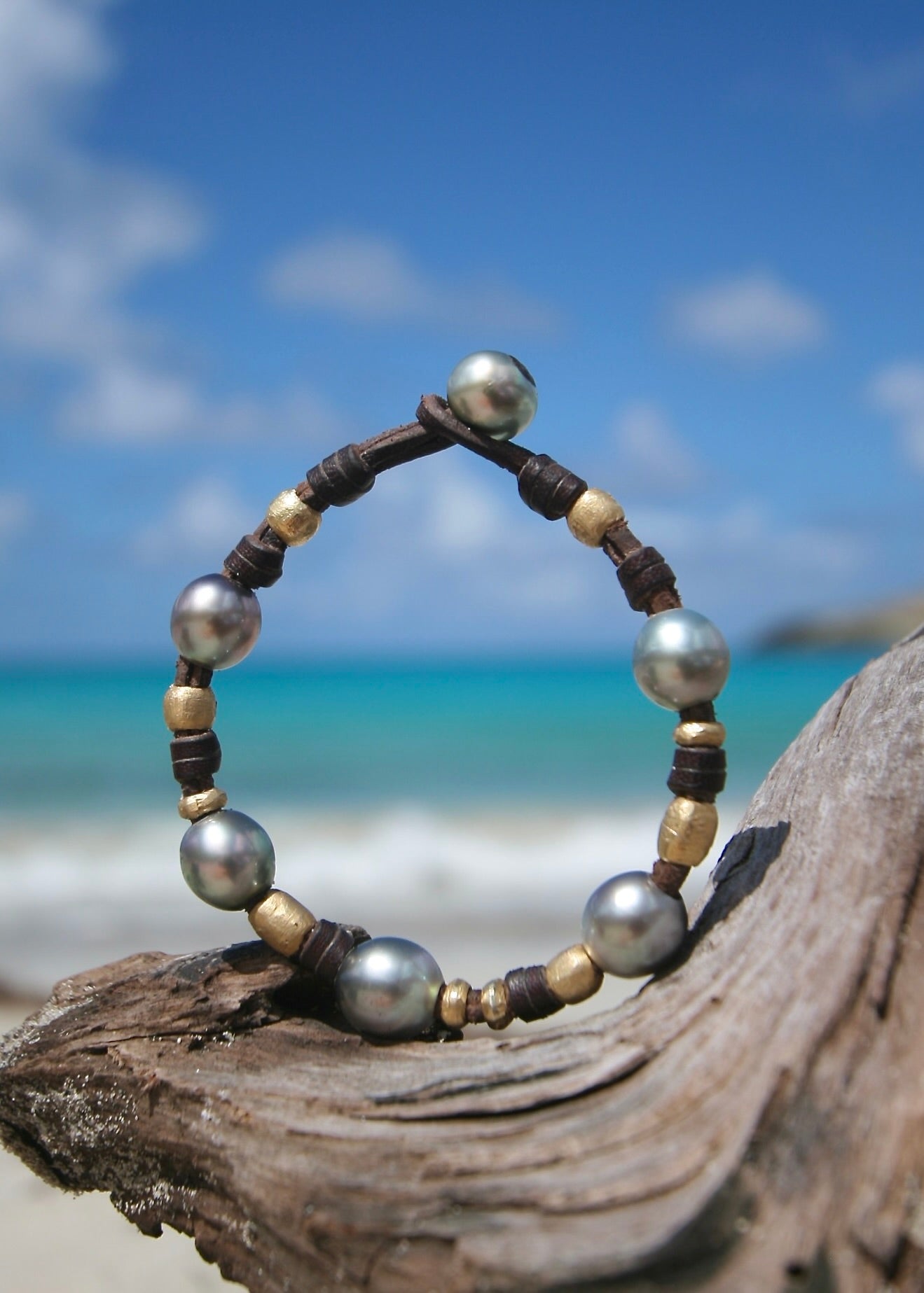 Tahitian pearl and 18K gold bracelet on leather cord, St Barth driftwood