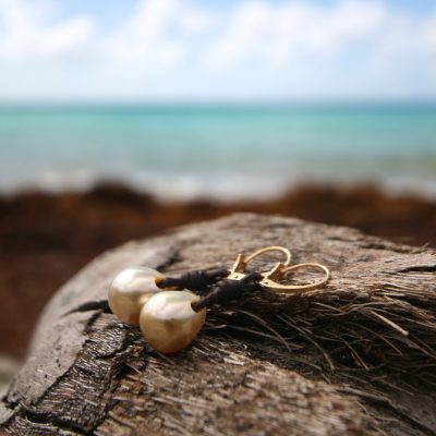Australian cultured gold pearls drops earings, leather and gold st barths design, leather jewelry, gypsy, seaside, hippiechic & bohemian
