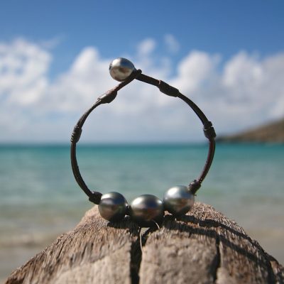 St Barts jewelry leathered pearls bracelet